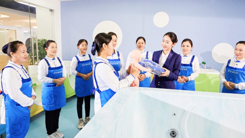 月子餐六餐时间安排，科学喂养新妈妈必看