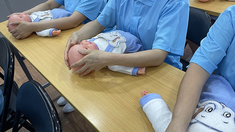 母婴店奶粉定价的奥秘：揭秘背后的标准与因素**